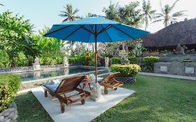 Kishi-Kishi Artvilla By Arthousebali